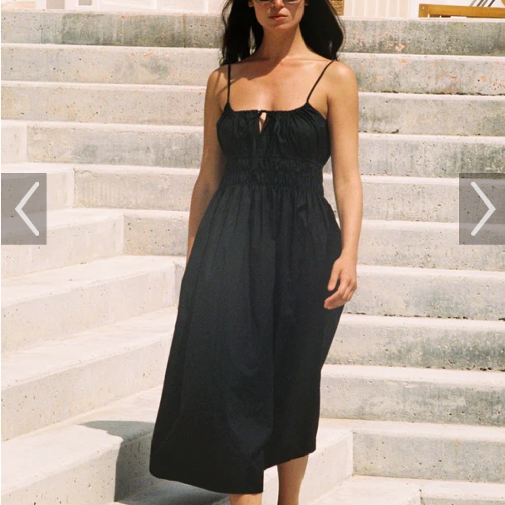 Like new Gabriella Midi Dress
